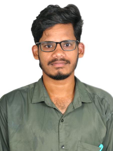 Expert 1